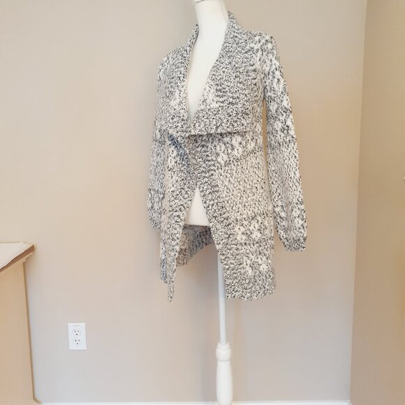 BB Dakota Open Front Cardigan - Picture 3 of 14